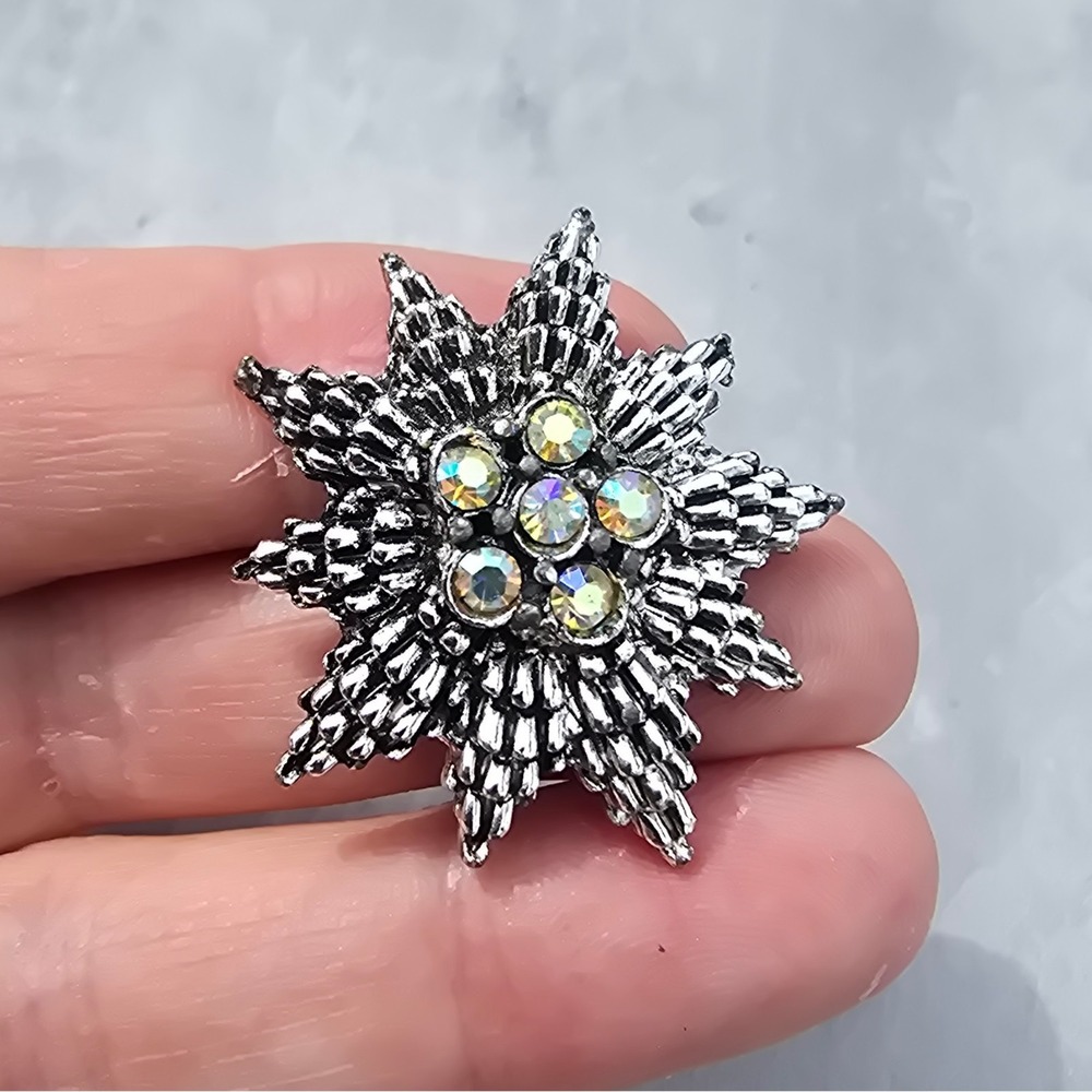 Vintage Silver Tone Starburst Brooch with Aurora Borealis Rhinestones - Picture 2 of 5
